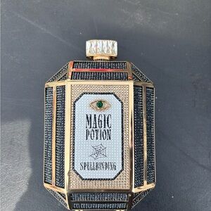 Aldo Black Fabric Handbag Interior with Care Tags need strap chain